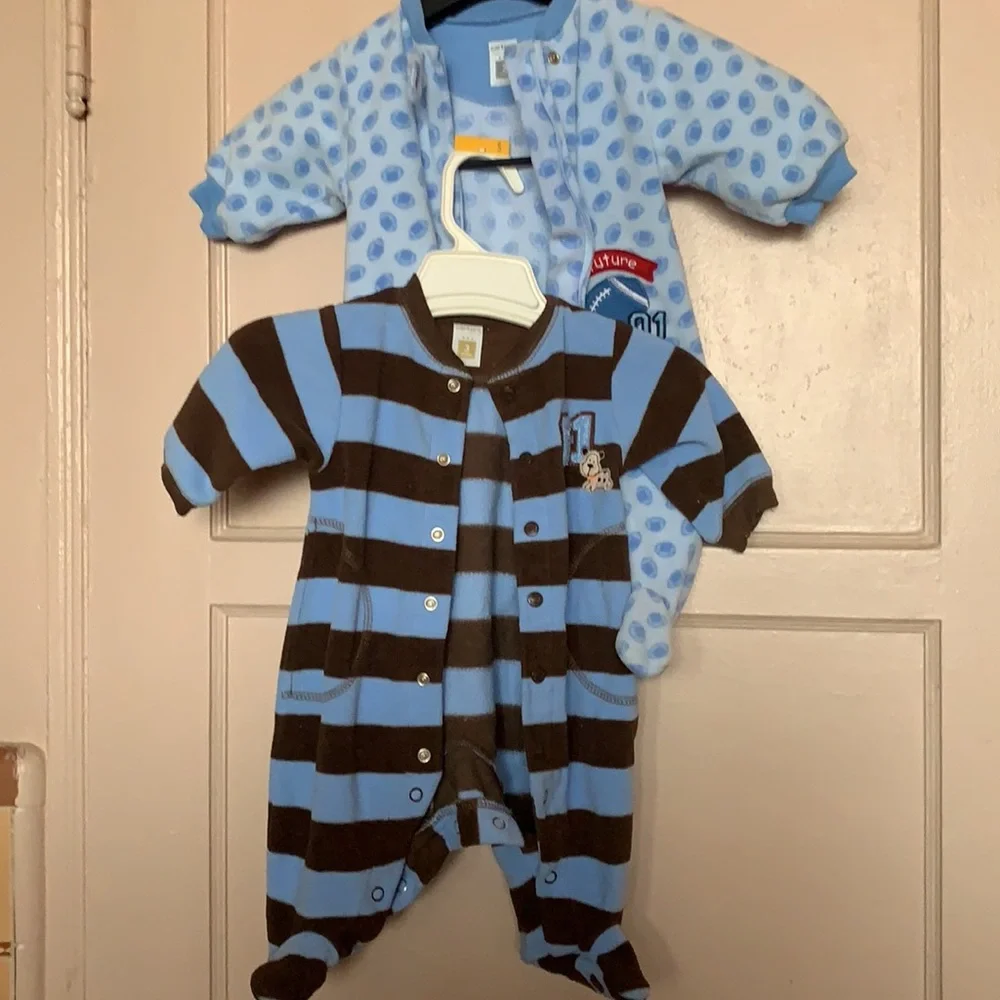 CARTER’S 3 MONTH ONCIES BUNDLE 2 NEW BLUE & BROWN
